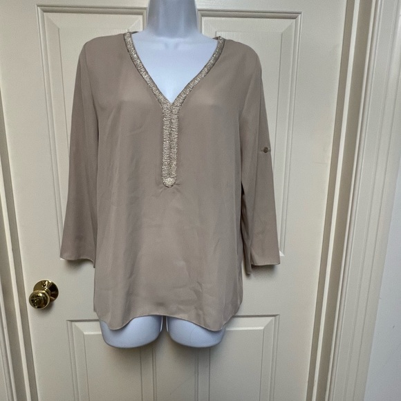 Insight size small beige blouse - Picture 2 of 7